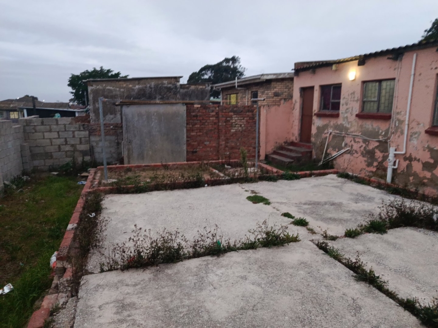 2 Bedroom Property for Sale in West End Eastern Cape